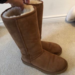 Ugg Tall Chestnut Boots size 8